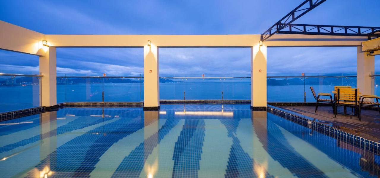 Imperial Nha Trang Hotel Luaran gambar
